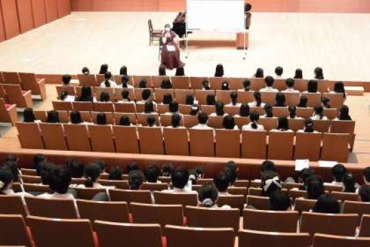 京都堀川音楽高等学校