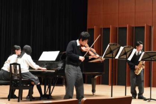 京都堀川音楽高等学校