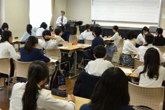 京都堀川音楽高等学校