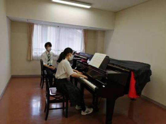 京都堀川音楽高等学校