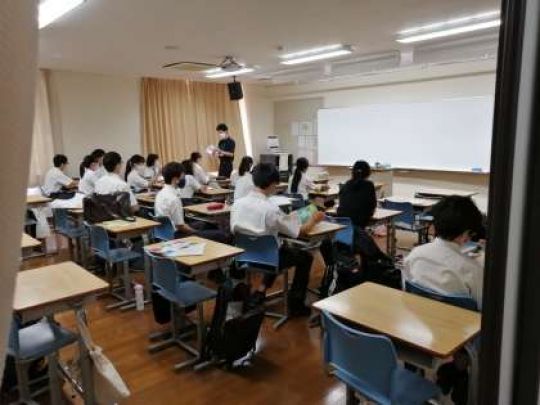 京都堀川音楽高等学校