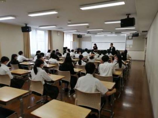 京都堀川音楽高等学校