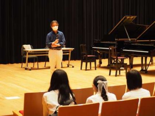 京都堀川音楽高等学校