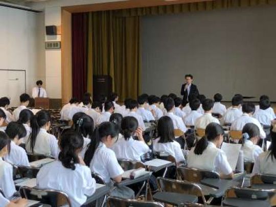 堀川高等学校