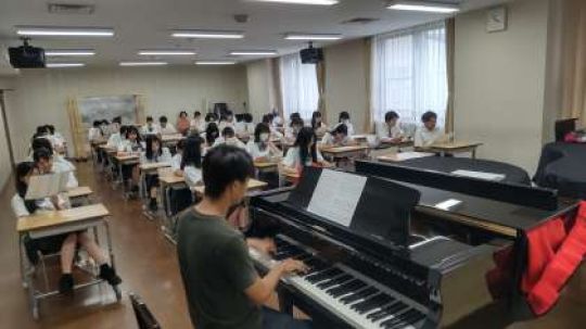 京都堀川音楽高等学校