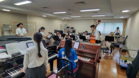 京都堀川音楽高等学校