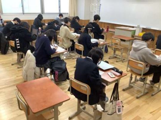 京都奏和高等学校（定時制）