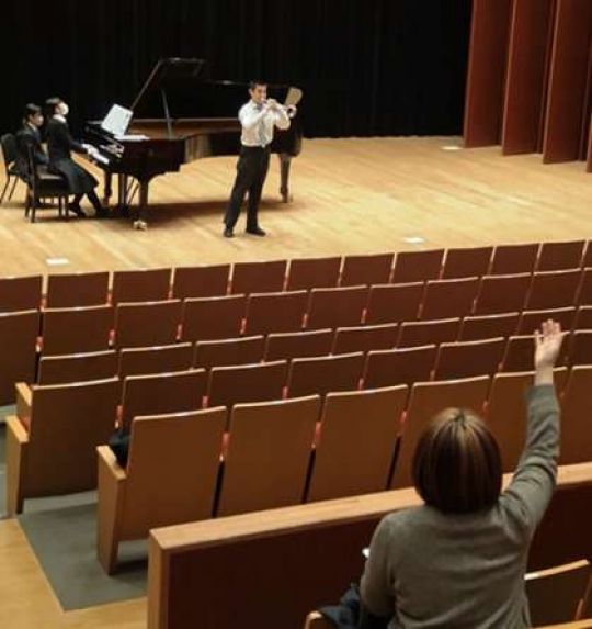 京都堀川音楽高等学校