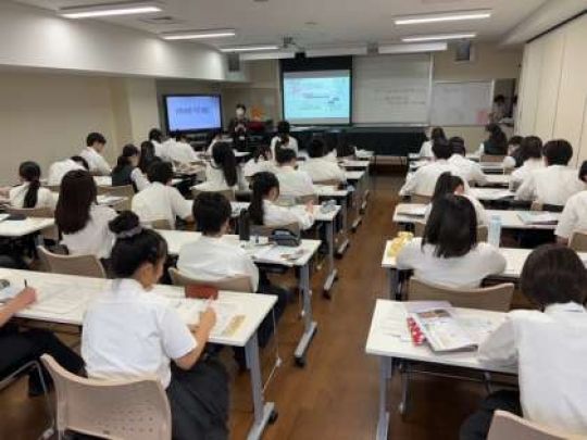 京都堀川音楽高等学校