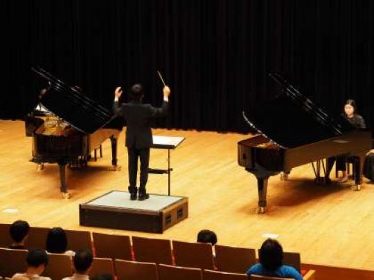 京都堀川音楽高等学校