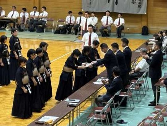 日吉ケ丘高等学校