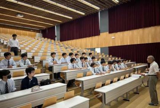 開建高等学校