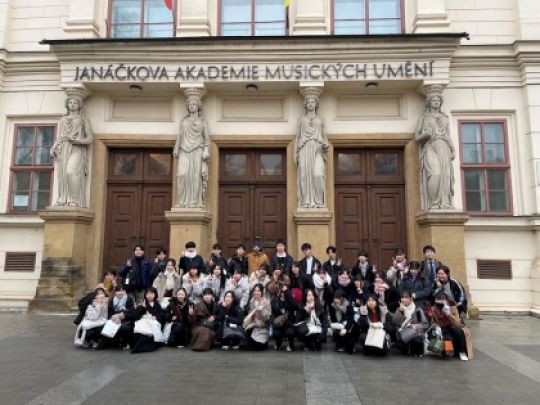 京都堀川音楽高等学校