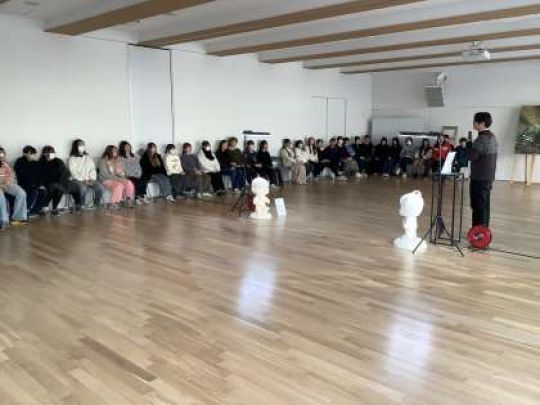 京都市立美術工芸高等学校