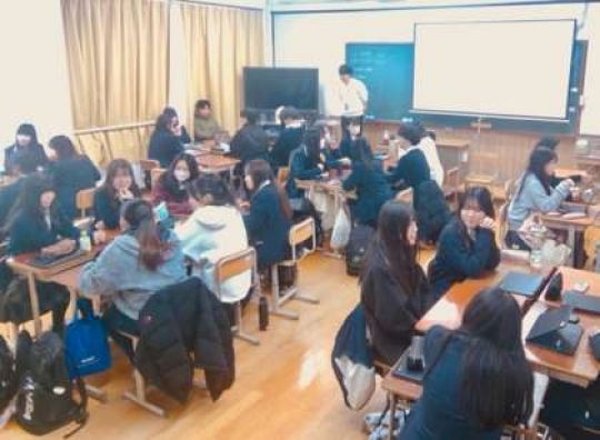 日吉ケ丘高等学校